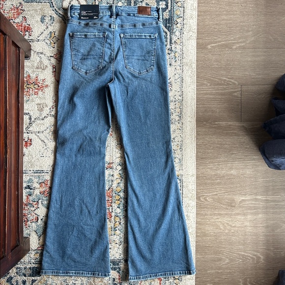 AE Luxe super high waisted flare jeans - Picture 3 of 12